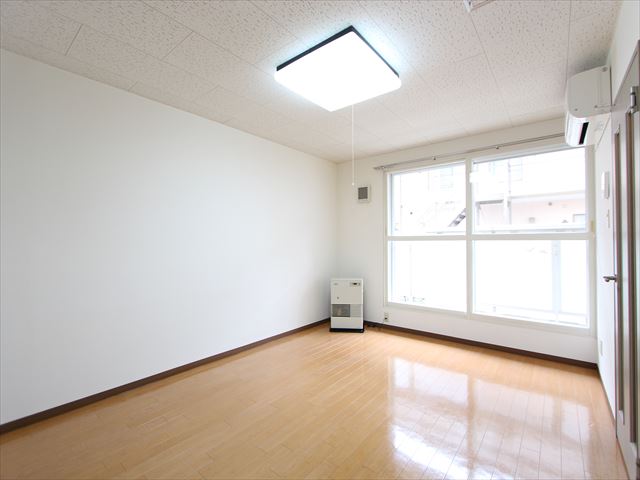 広々した間取り。学生様におすすめの1LDK☆